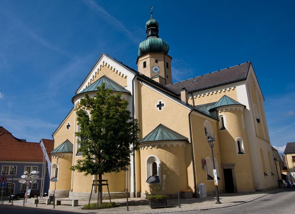 Daschner Gmbh Waldmuenchen Exterior photo